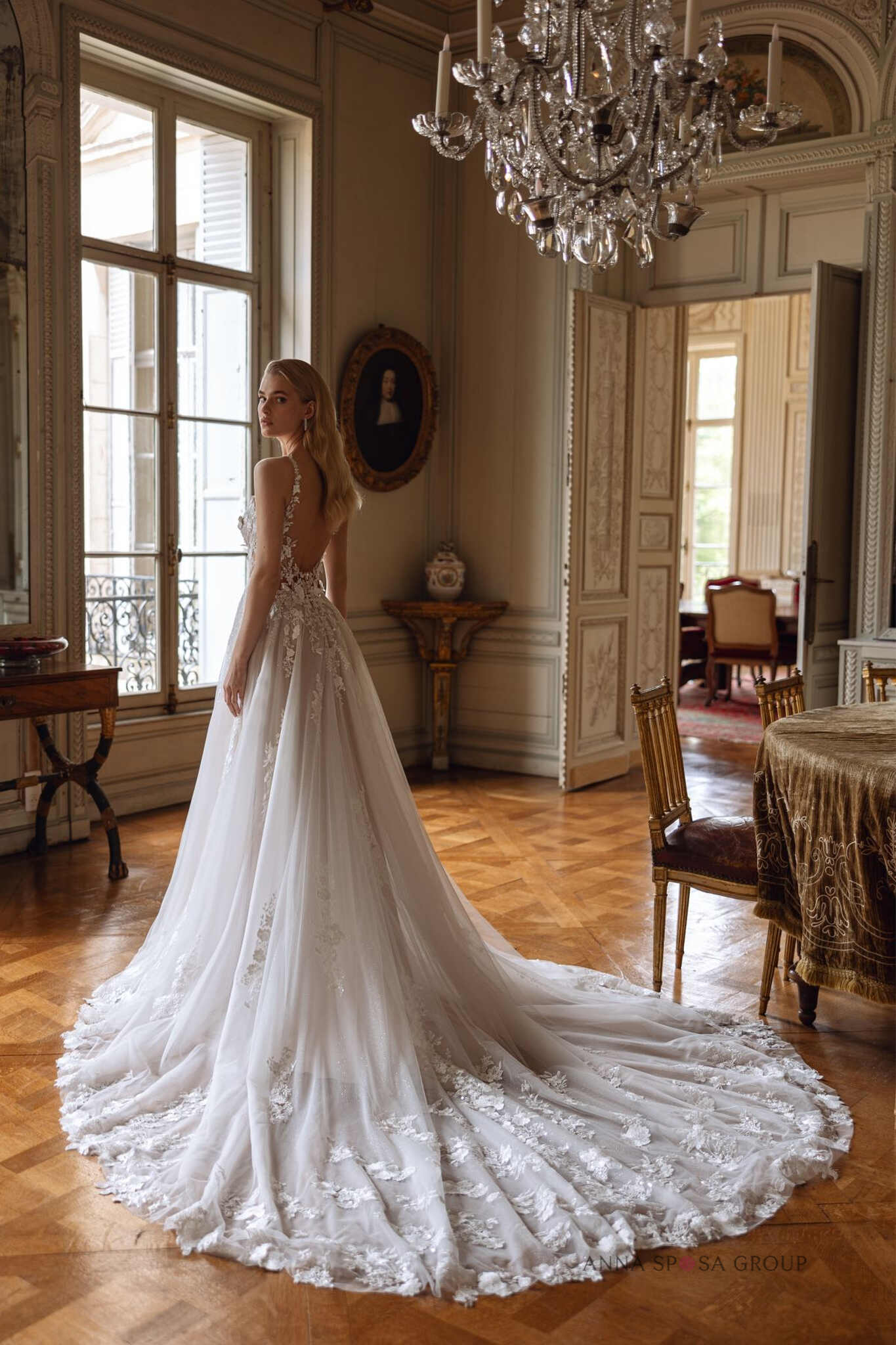 suknia-slubna-anna-sposa-elietta-tyl