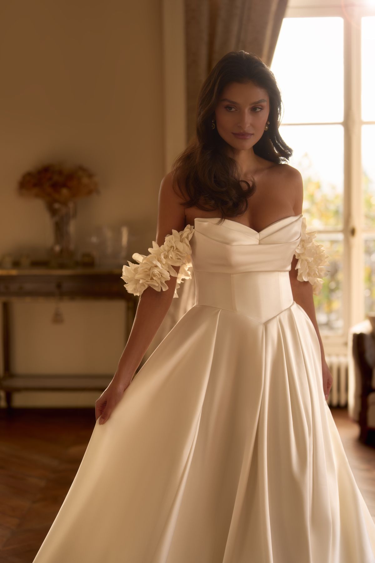 suknia-ślubna-allegresse-shariya-blisko