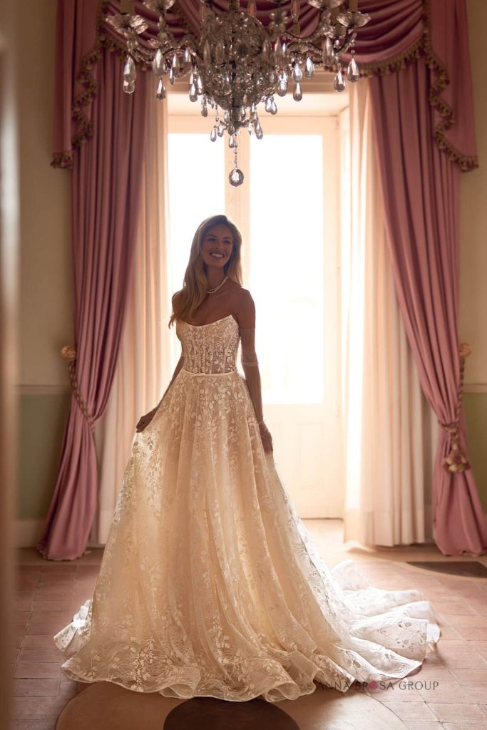 Suknia ślubna Anna Sposa FARLI