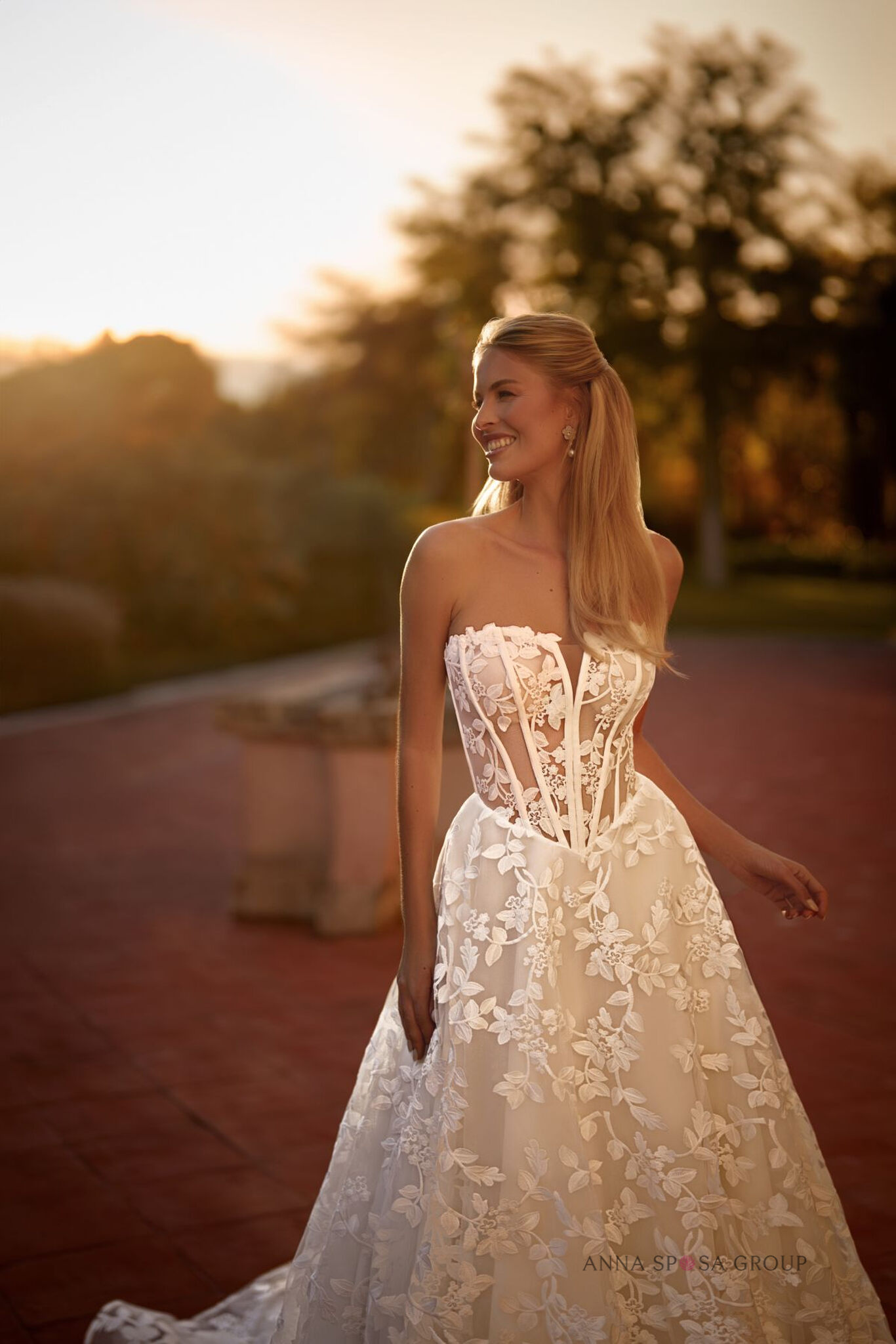 suknia-ślubna-anna-sposa-fleksi-blisko