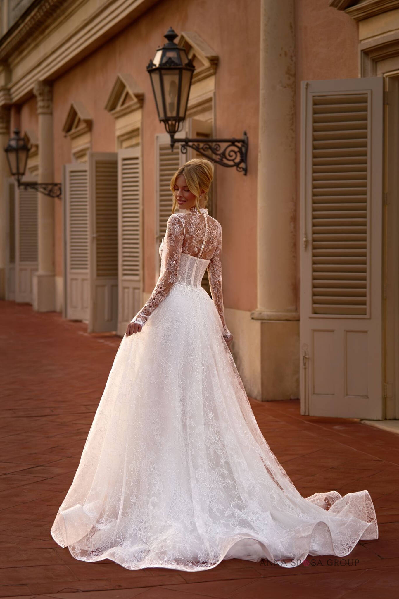 suknia-ślubna-anna-sposa-lazurina-tyl