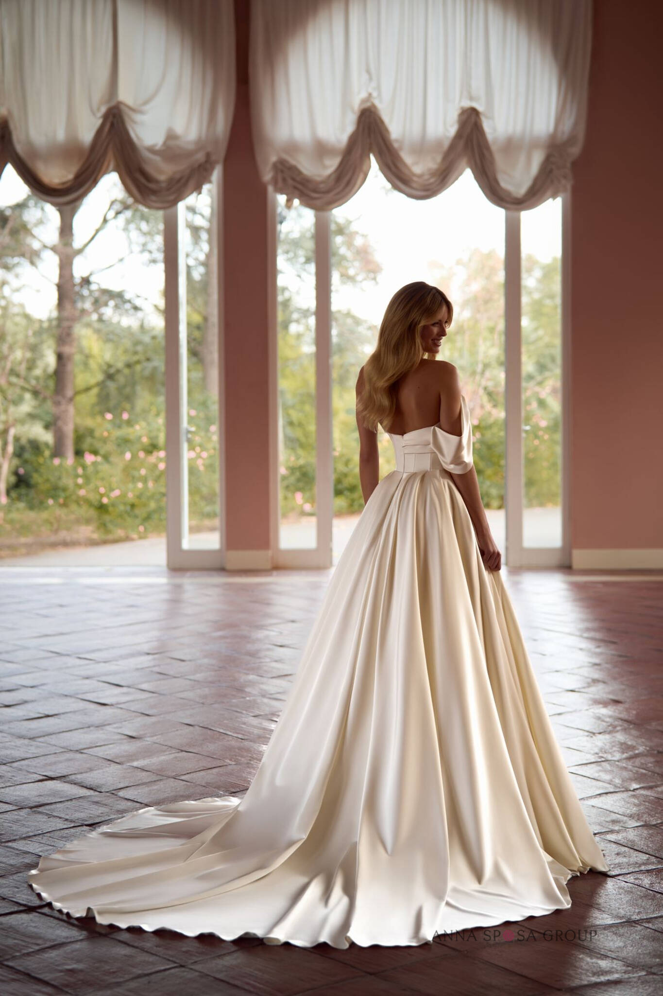 suknia-ślubna-anna-sposa-sempatia-tyl