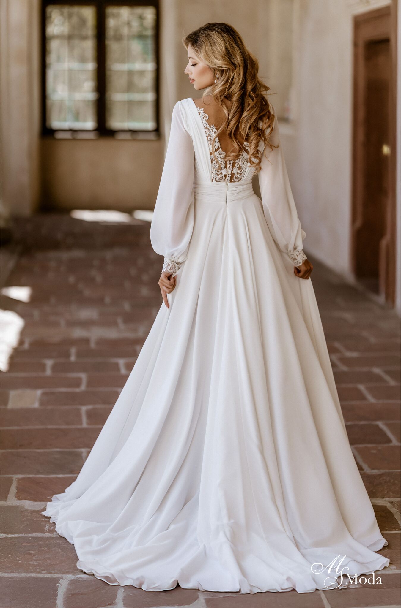 suknia-ślubna-Ms Moda-ASIA