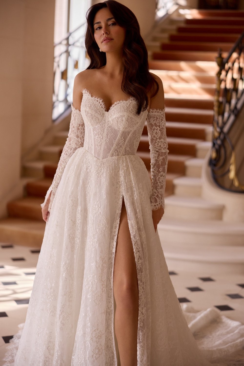 suknia-slubna-elizabeth-5824-blisko