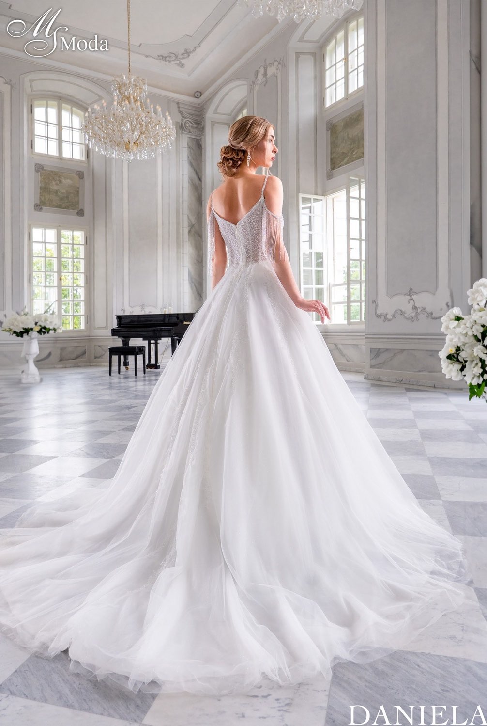 MS Moda DANIELA tył