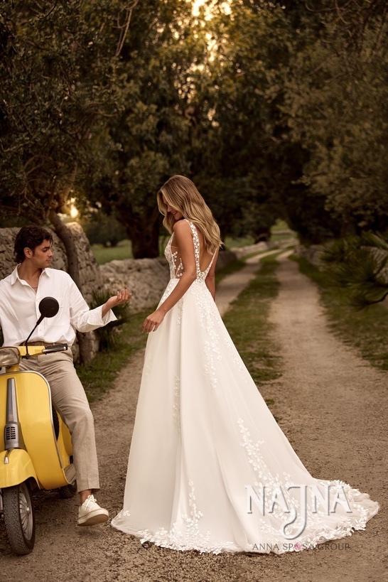 Suknia slubna Anna Sposa ELIZIA tył w NAJNA WOW