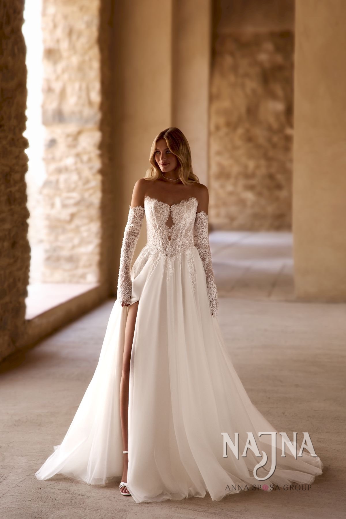 Suknia ślubna Anna Sposa FORUTINA w NAJNA WOW