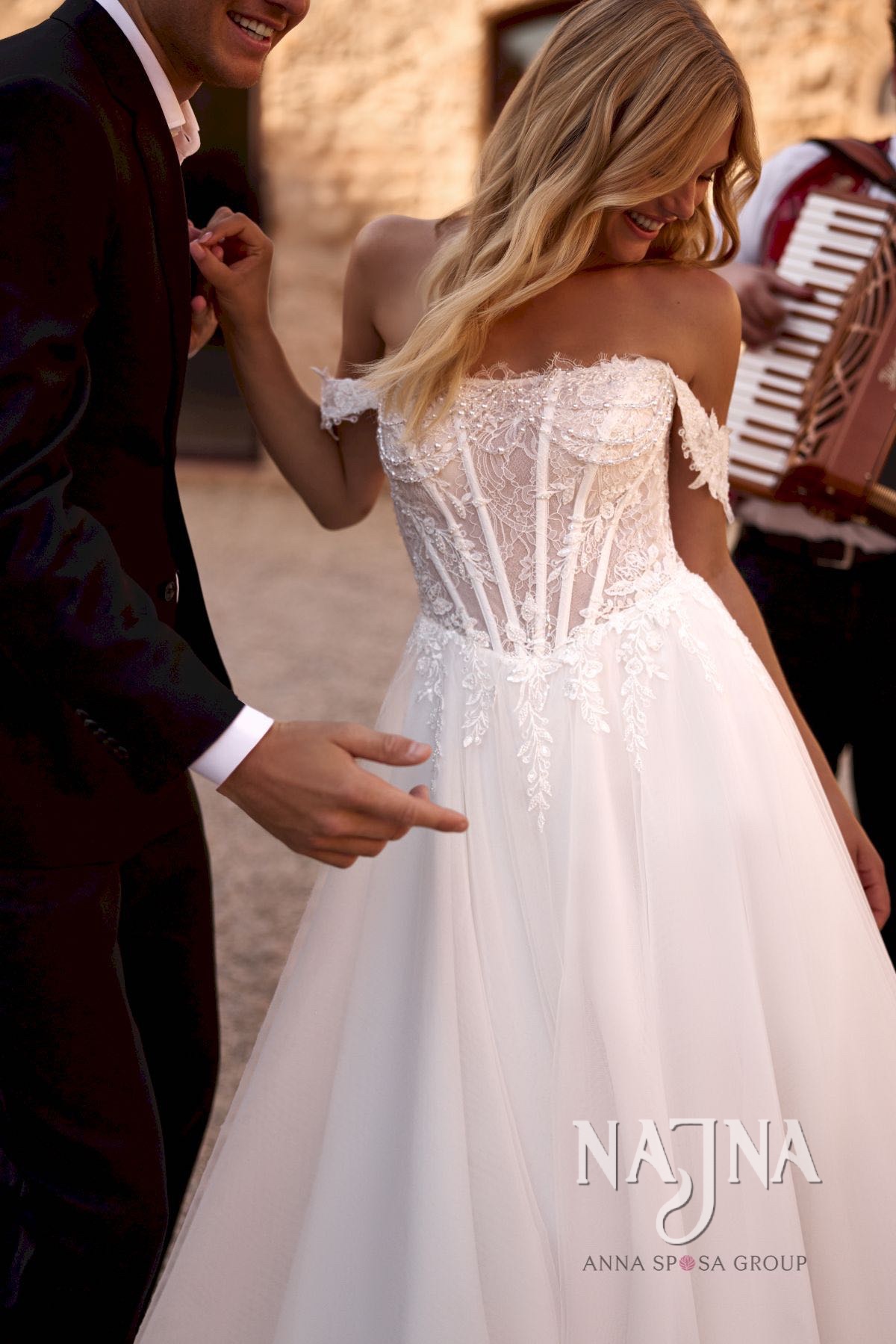 Suknia ślubna Anna Sposa HOROLINA blisko w NAJNA WOW