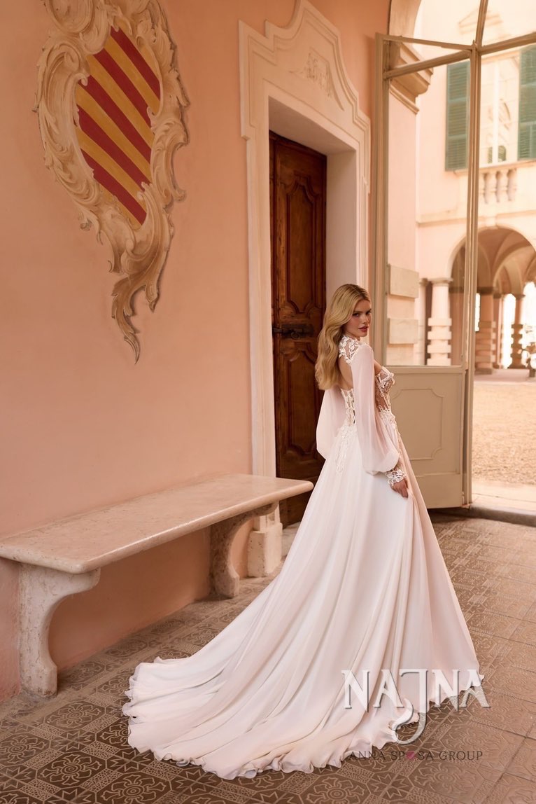 Suknia ślubna Anna Sposa MILU tył w NAJNA WOW