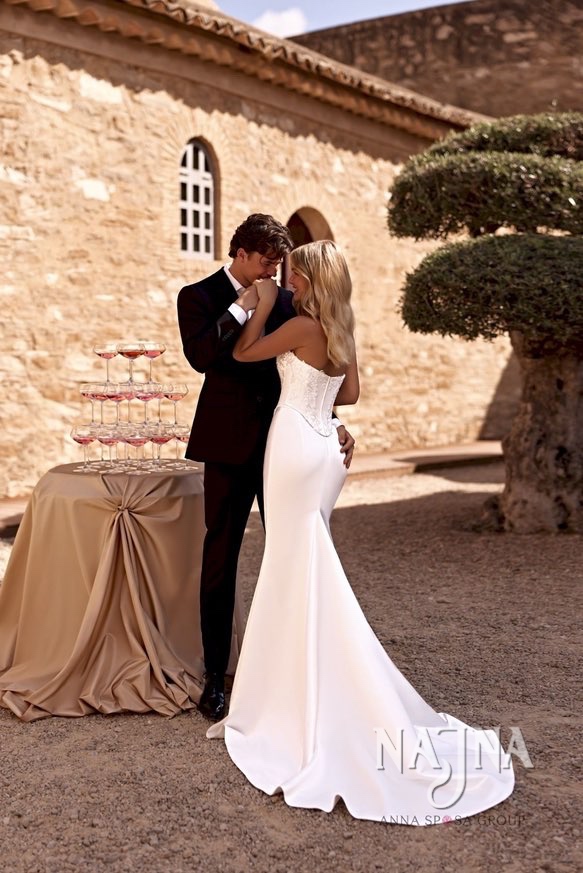 Suknia ślubna Anna Sposa ORRA tył w NAJNA WOW