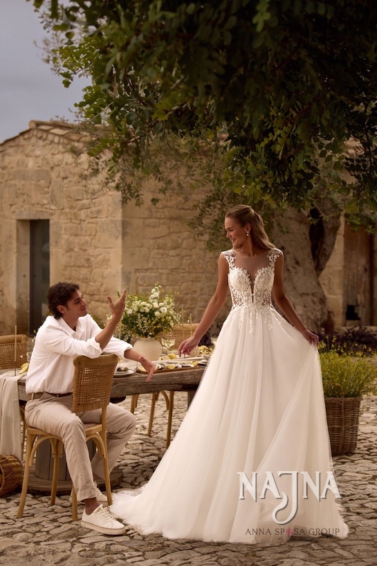 Suknia ślubna Anna Sposa REABE w NAJNA WOW