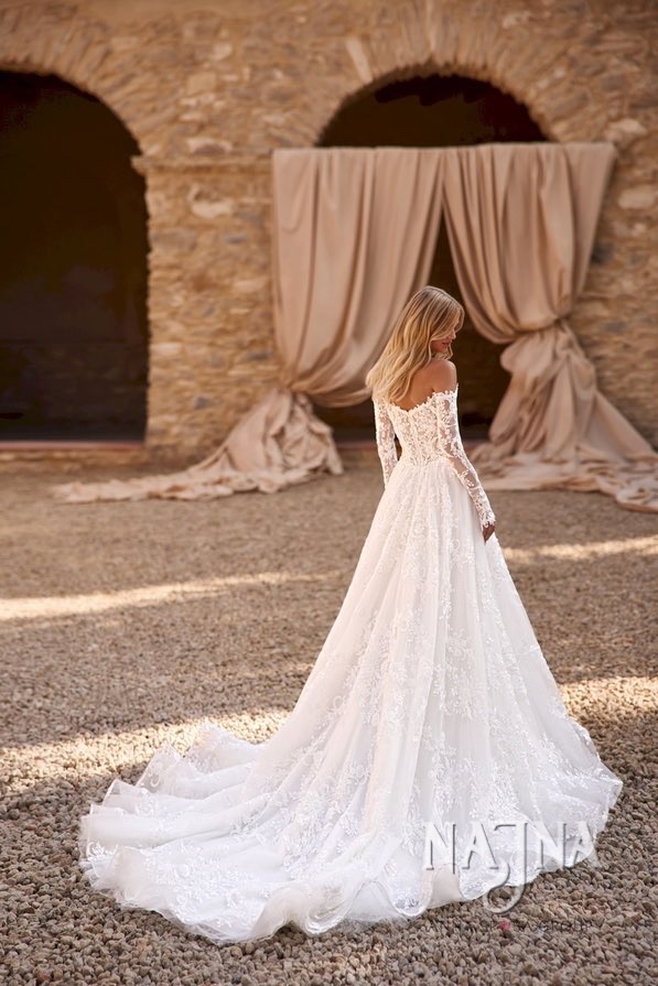 Suknia ślubna Anna Sposa REYSTARA blisko w NAJNA WOW tył w NAJNA WOW