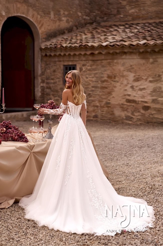 Suknia ślubna Anna Sposa ROUWEN tył w NAJNA WOW