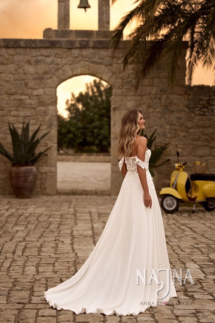 Suknia ślubna Anna Sposa SABADO tył w NAJNA WOW