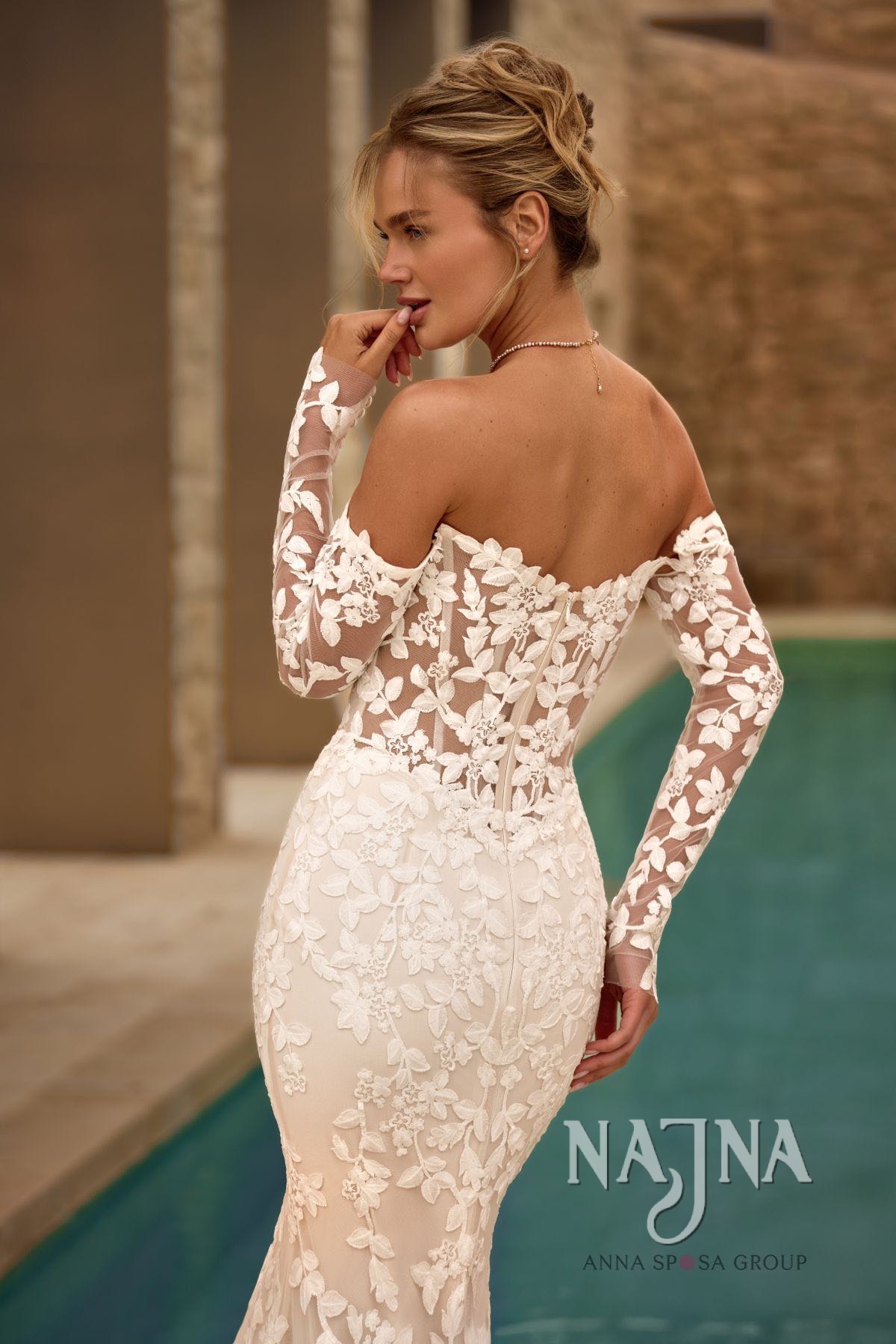 Suknia ślubna Anna Sposa SMARTI blisko w NAJNA WOW