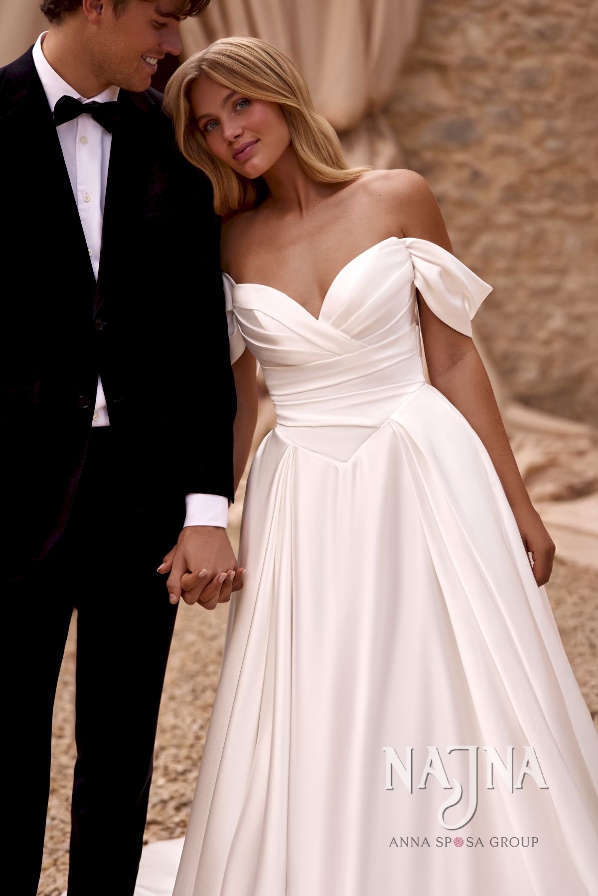 Suknia ślubna Anna Sposa SOUTA blisko w NAJNA WOW