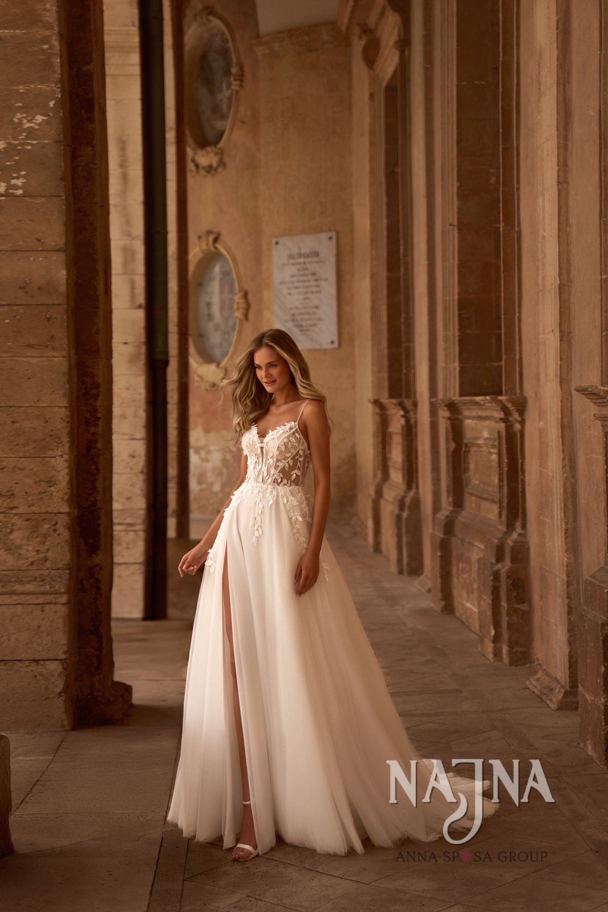 Suknia ślubna Anna Sposa TAKANIA w NAJNA WOW