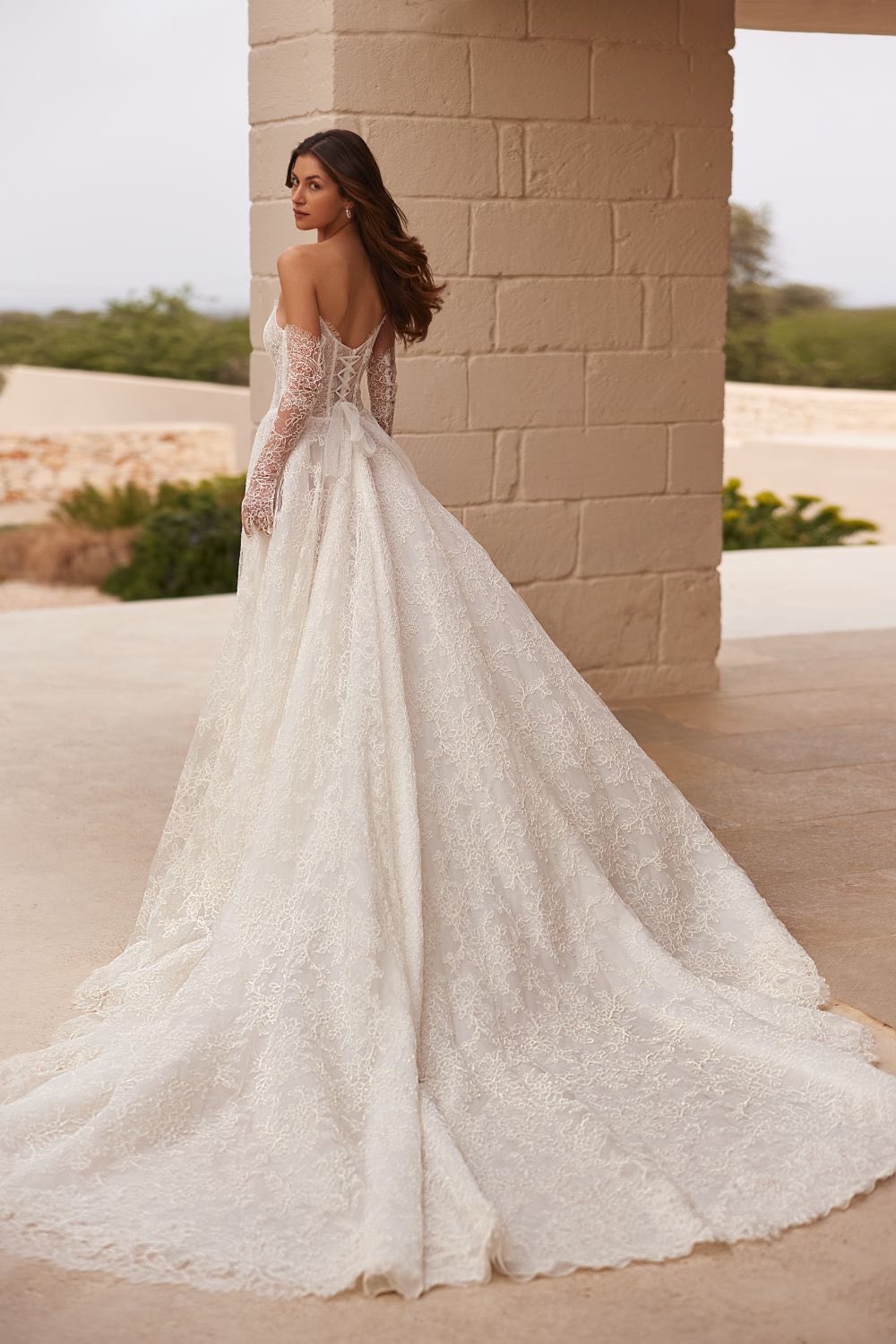 Suknia ślubna Elizabeth 5626 tył