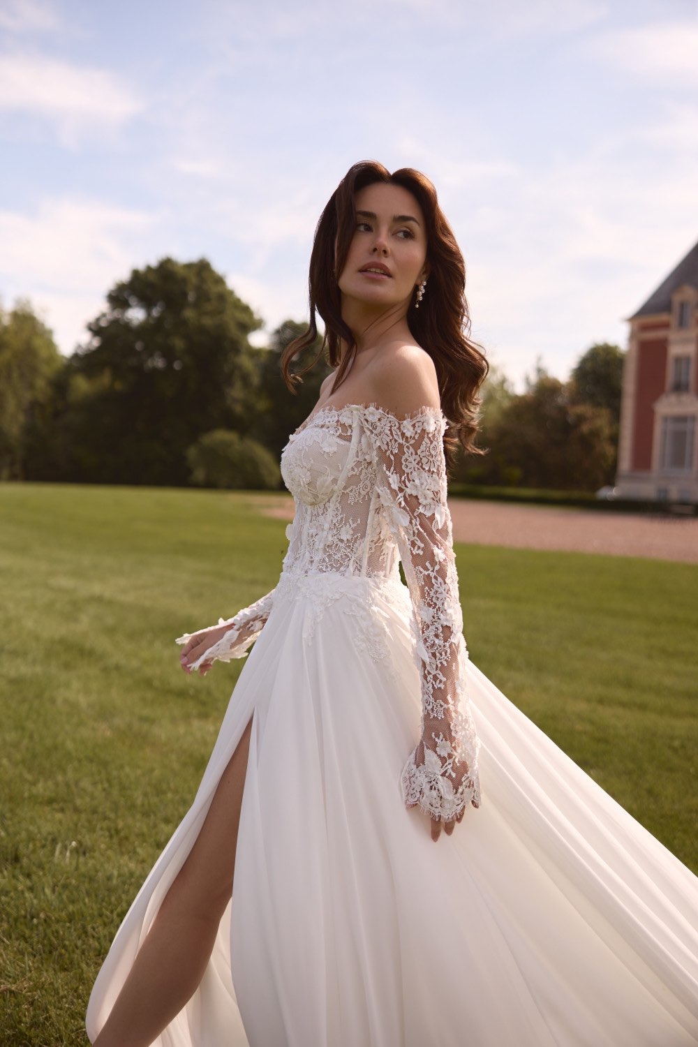 Suknia ślubna Elizabeth 5844 blisko