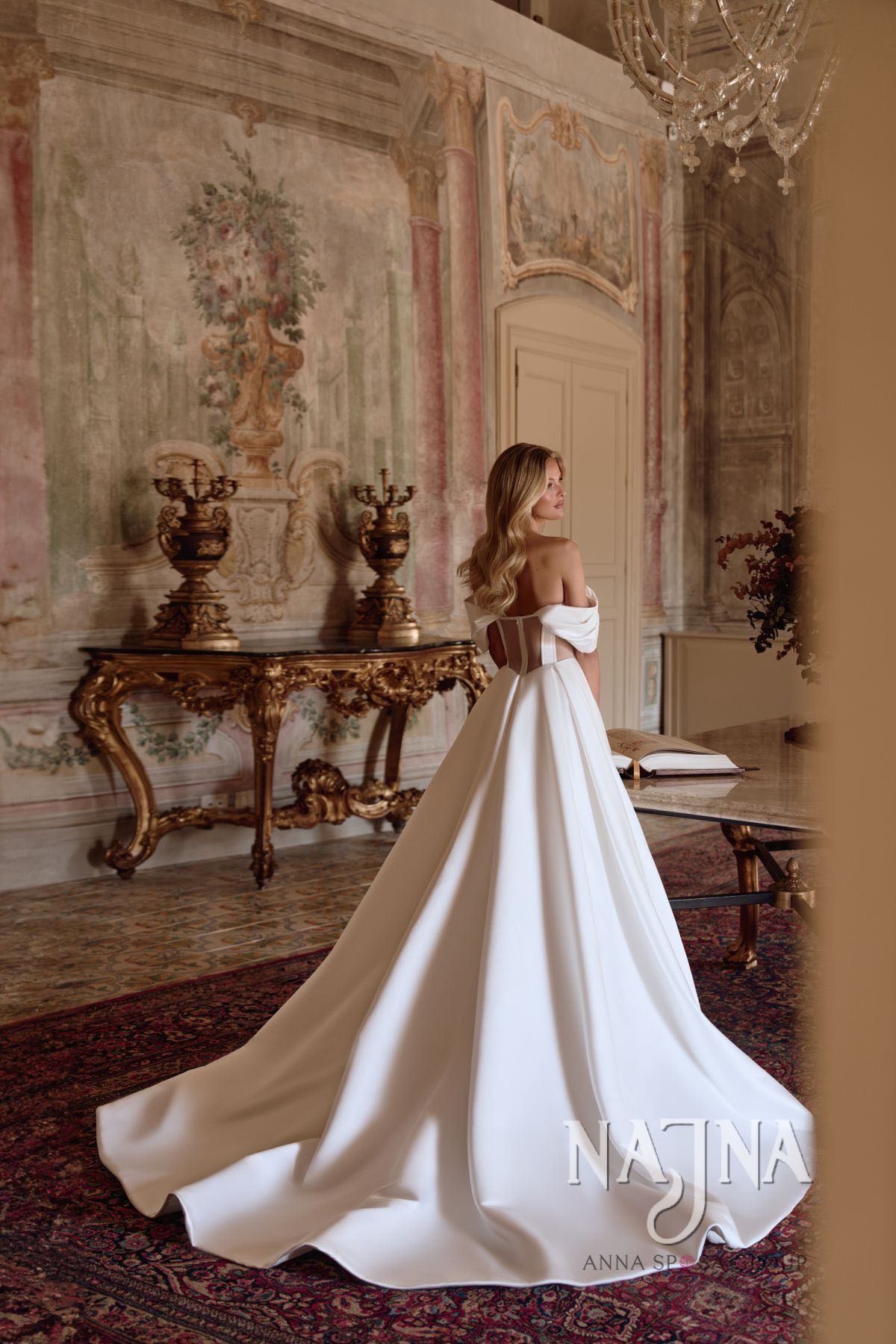 Suknia ślubna Anna Sposa TOYA tył w Najna WOW