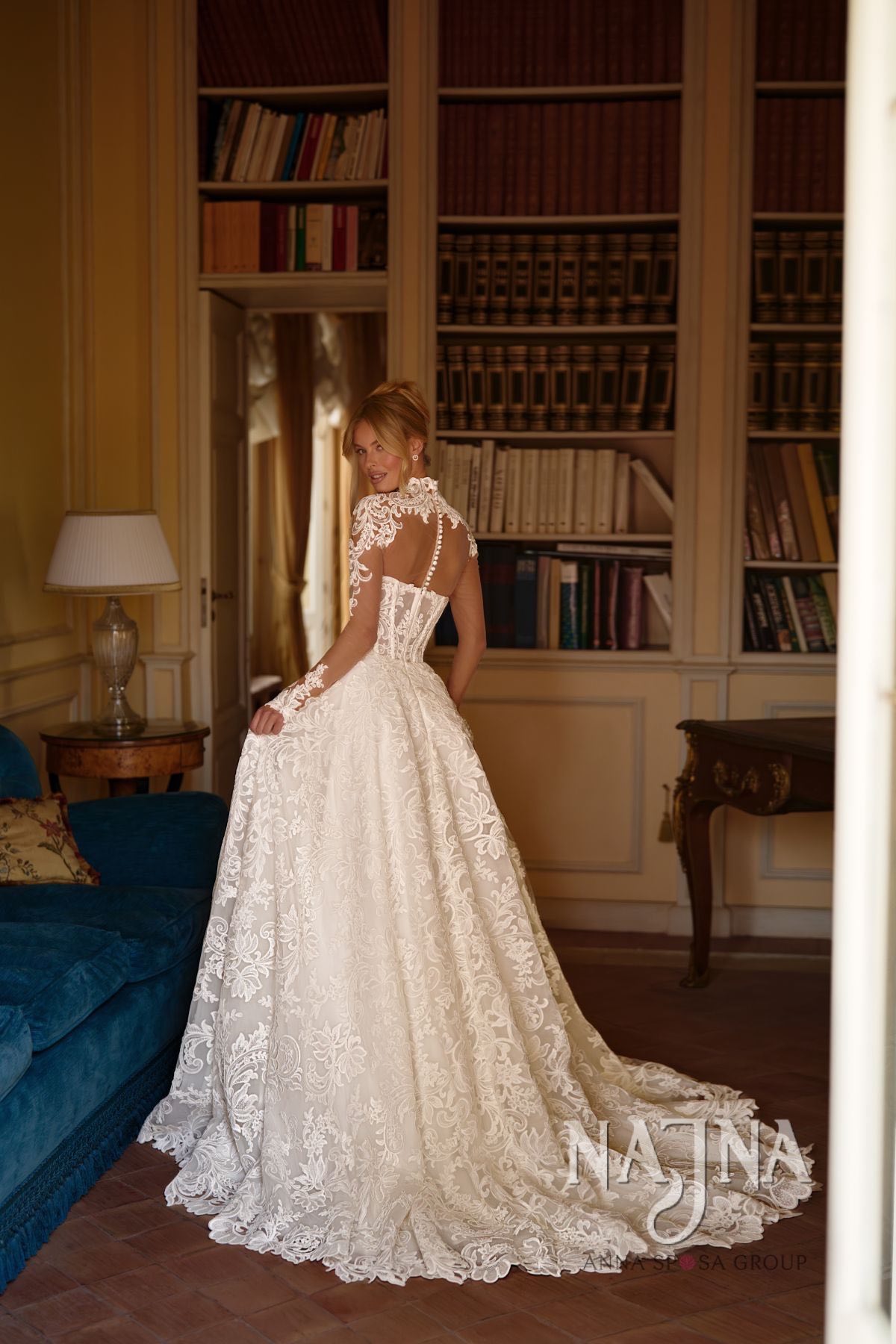 Suknia ślubna Anna Sposa BLAMIA tył