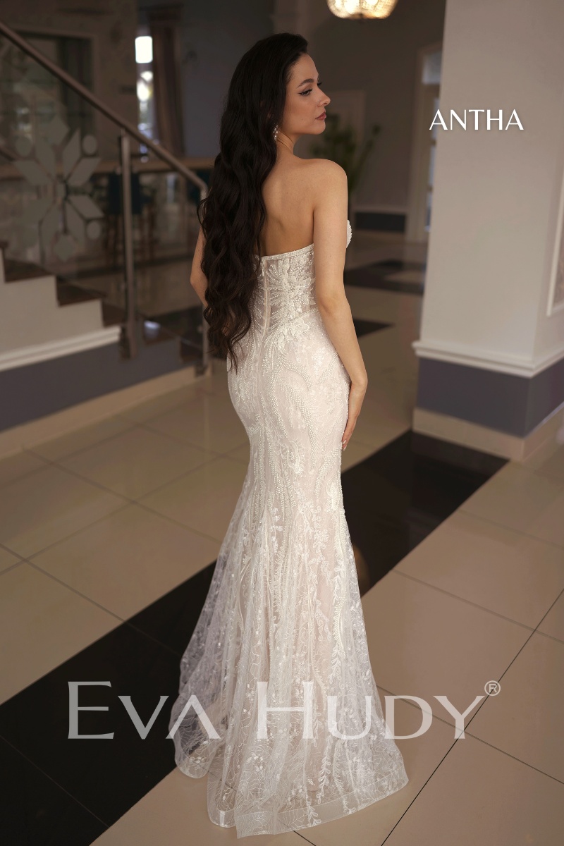 Suknia ślubna Kaledonia ANTHA tył