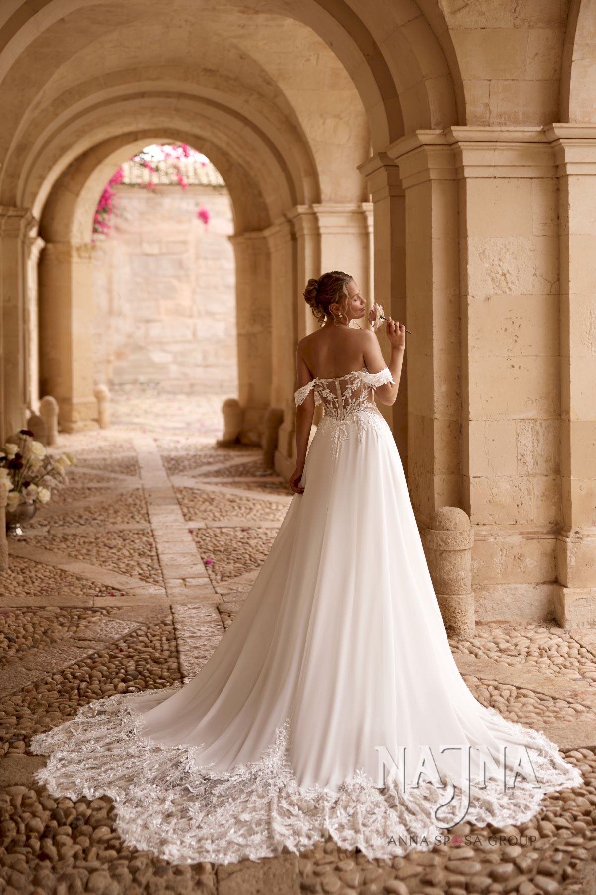 Suknia ślubna Anna Sposa SOLSONA tył