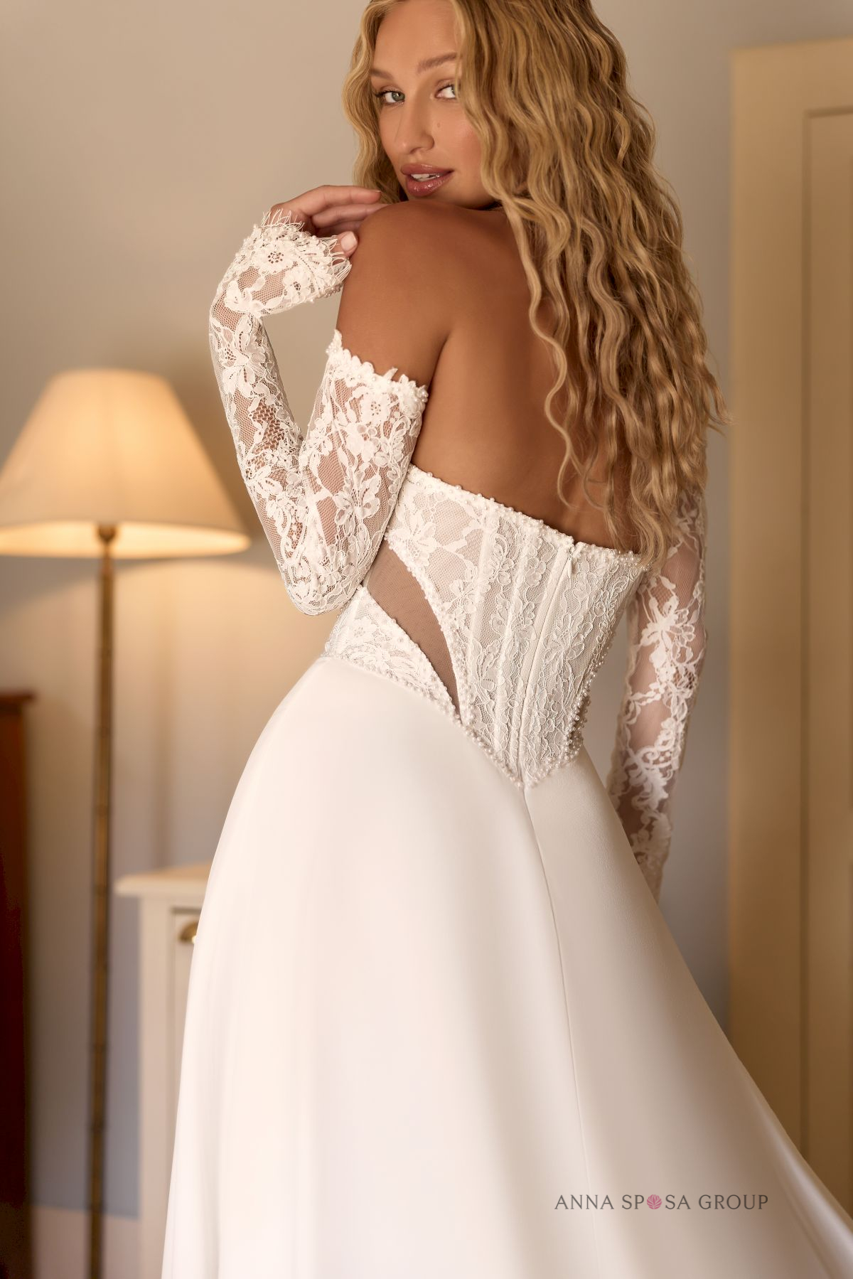 Suknia ślubna Anna Sposa CYPRALYN tył