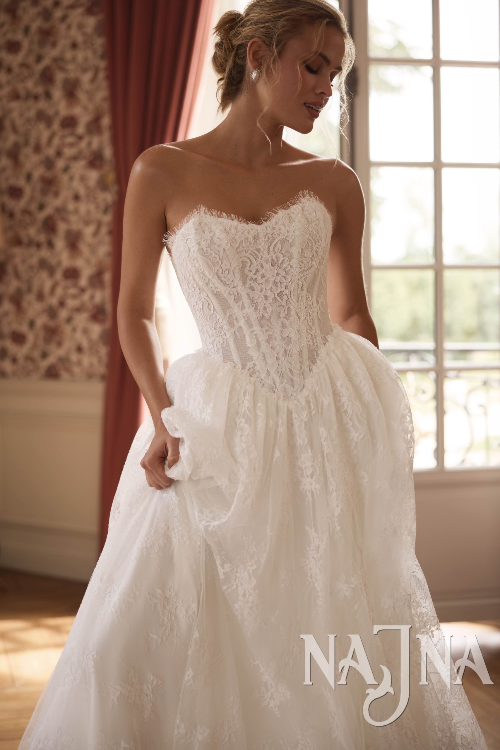 Suknia ślubna Anna Sposa Alligresse VINTAGE blisko
