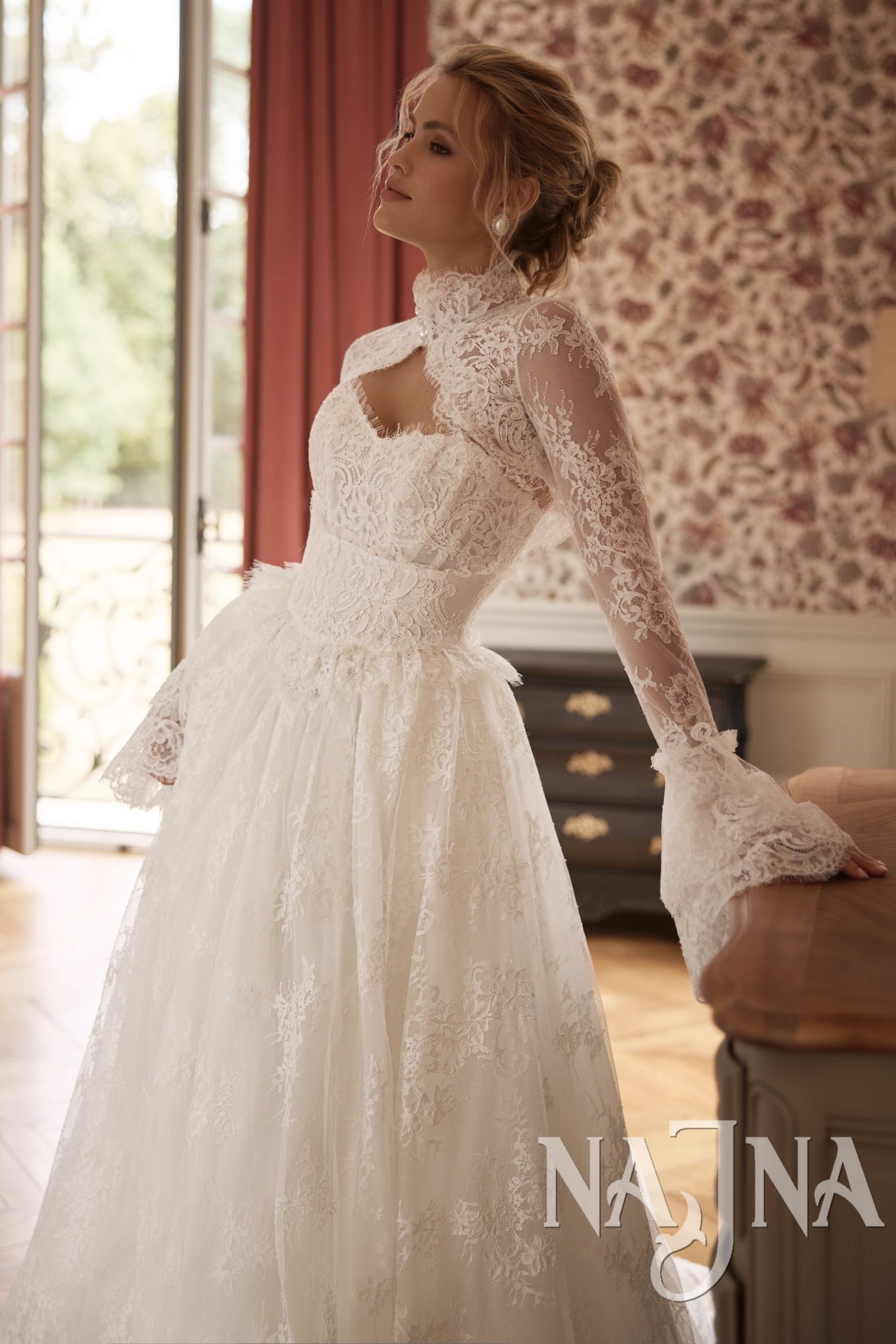 Suknia ślubna Anna Sposa Alligresse VINTAGE blisko