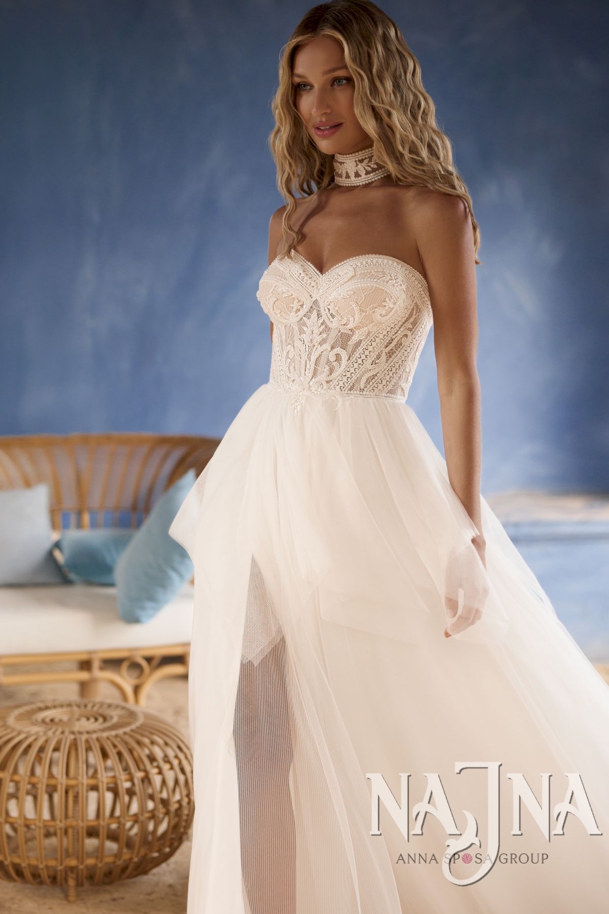 Suknia ślubna Anna Sposa LUCHENA blisko