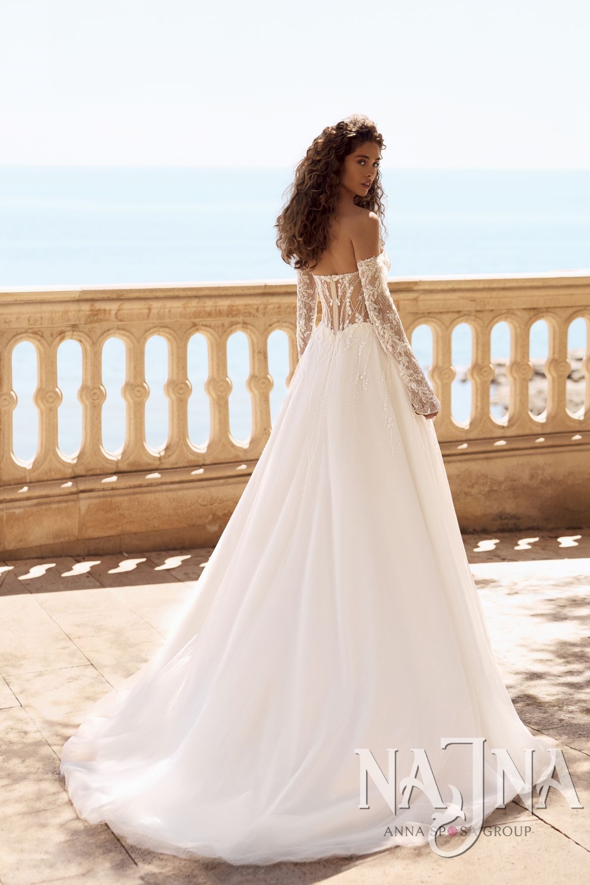 Suknia ślubna Anna Sposa OVNIA tył